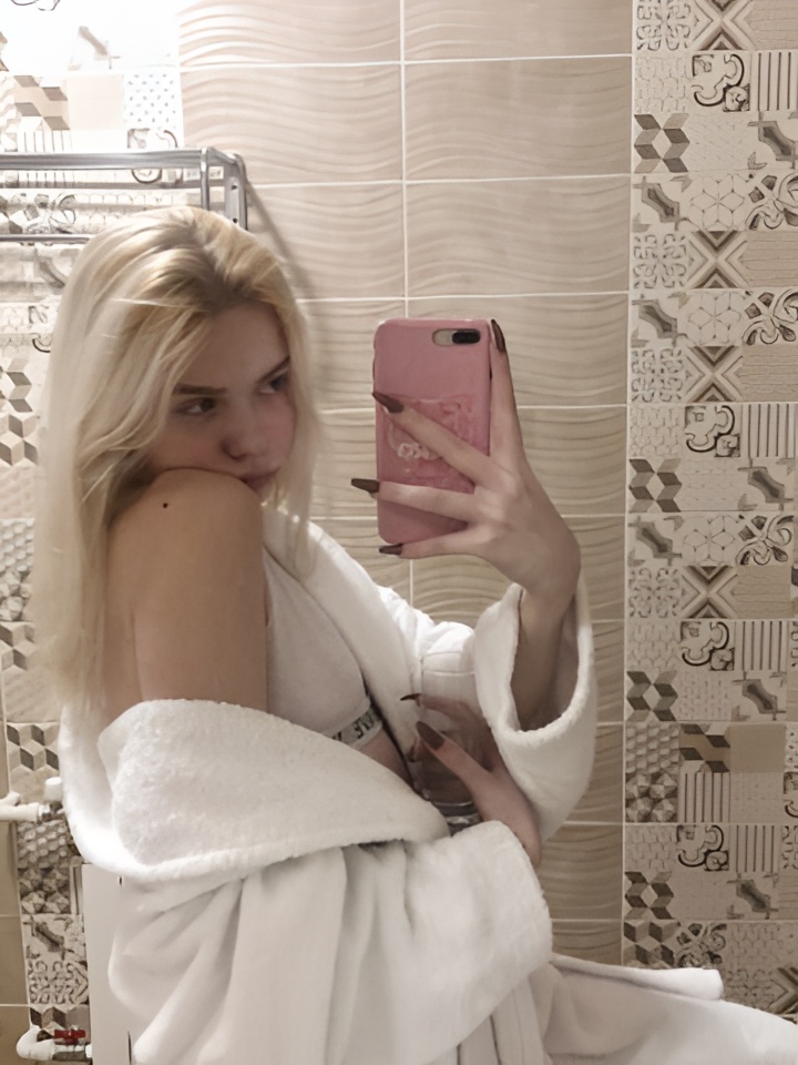 Дарья привлекальеная девушка из Гуся хрустального цена от 3000 руб