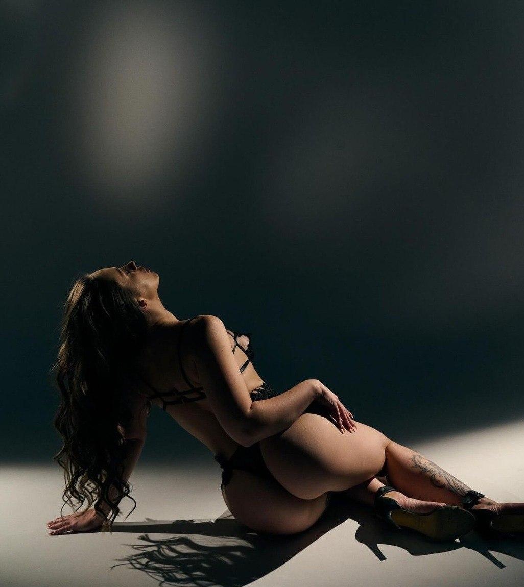 Алекса привлекальеная девушка из Гуся хрустального цена от 6000 руб