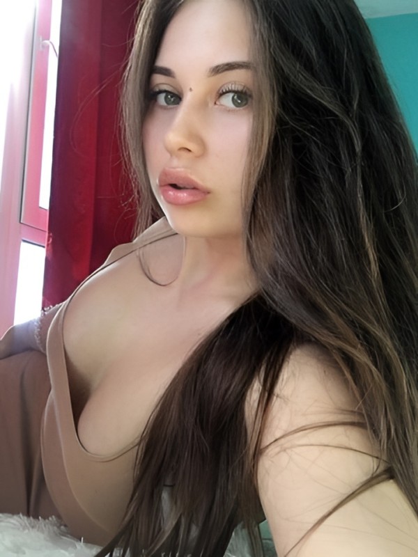 Лаура фото 4