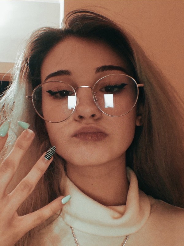 Лида привлекательная девушка из Гуся хрустального цена от 3500 руб